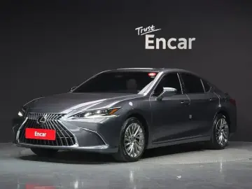 2024 Lexus ES с пробегом 42 751 км