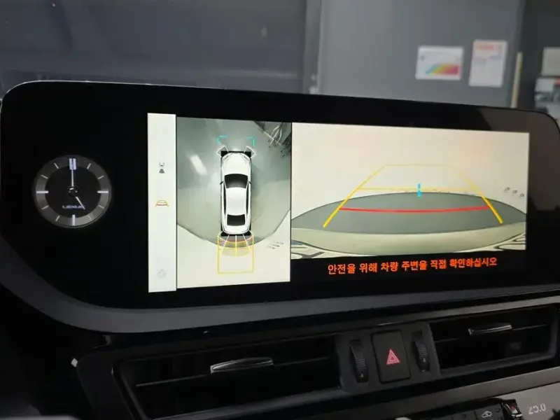 2023 Lexus ES с пробегом 43 564 км