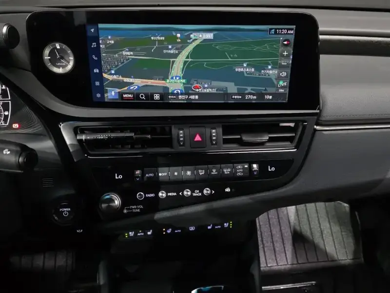 2024 Lexus ES с пробегом 42 751 км