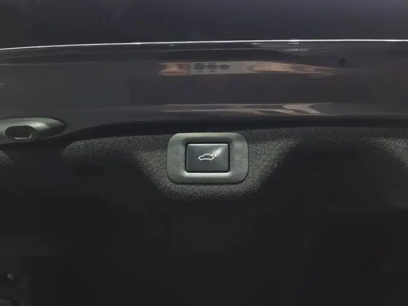 2024 Lexus ES с пробегом 42 751 км