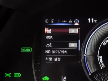 2023 Lexus ES с пробегом 57 759 км
