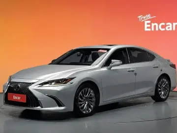 2019 Lexus ES с пробегом 72 028 км