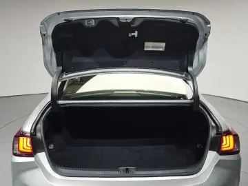 2019 Lexus ES с пробегом 72 028 км