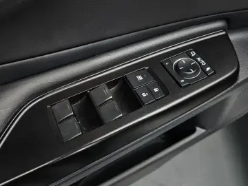 2019 Lexus ES с пробегом 72 028 км