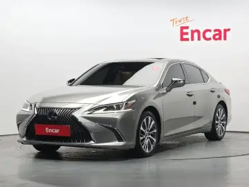 2019 Lexus ES с пробегом 103 492 км