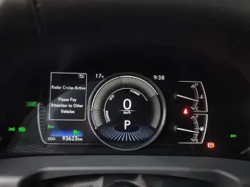 2021 Lexus ES с пробегом 93 623 км