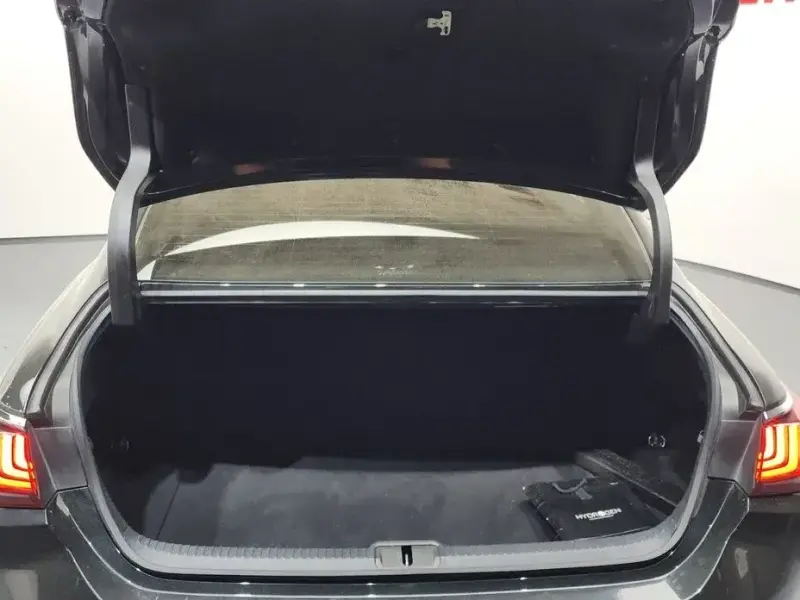 2021 Lexus ES с пробегом 93 623 км