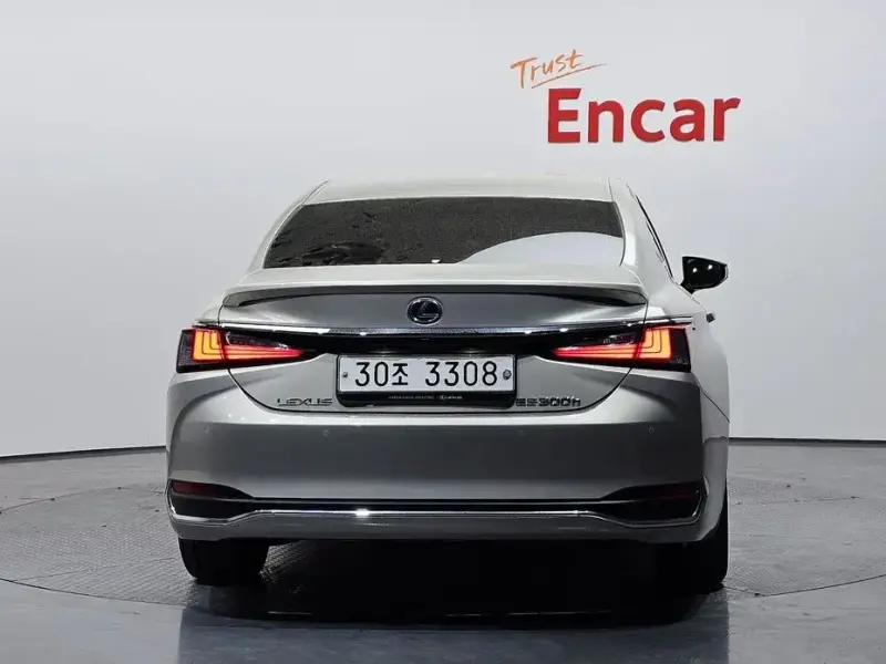 2018 Lexus ES с пробегом 95 521 км