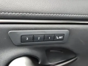 2021 Lexus ES с пробегом 93 623 км