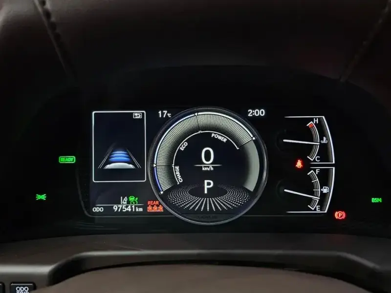 2019 Lexus ES с пробегом 97 541 км