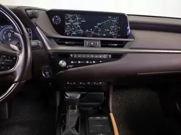 2021 Lexus ES с пробегом 89 505 км