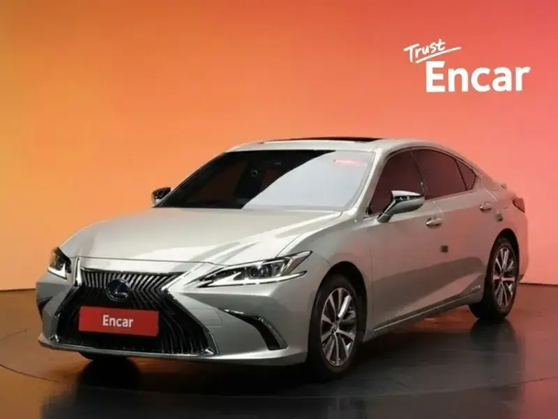 2018 Lexus ES с пробегом 23 463 км