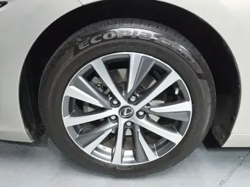 2018 Lexus ES с пробегом 23 463 км