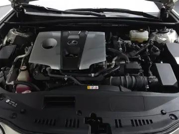 2018 Lexus ES с пробегом 23 463 км