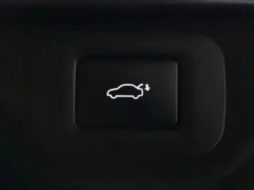 2019 Lexus ES с пробегом 135 445 км