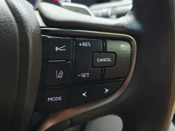 2019 Lexus ES с пробегом 135 445 км