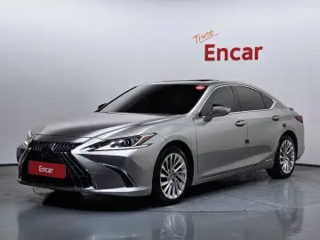 2021 Lexus ES с пробегом 94 539 км