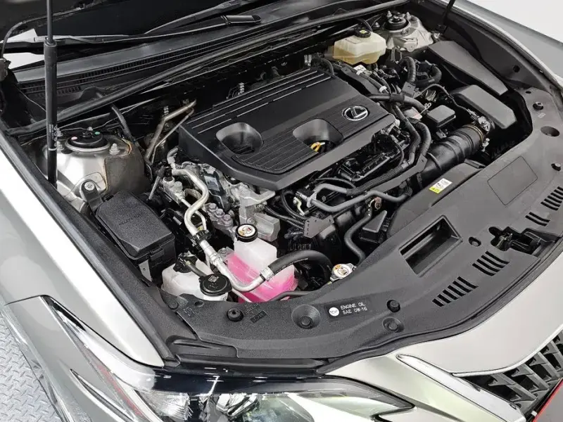 2021 Lexus ES с пробегом 94 539 км