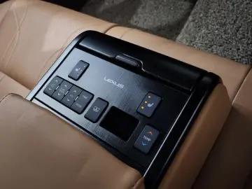 2019 Lexus ES с пробегом 91 113 км