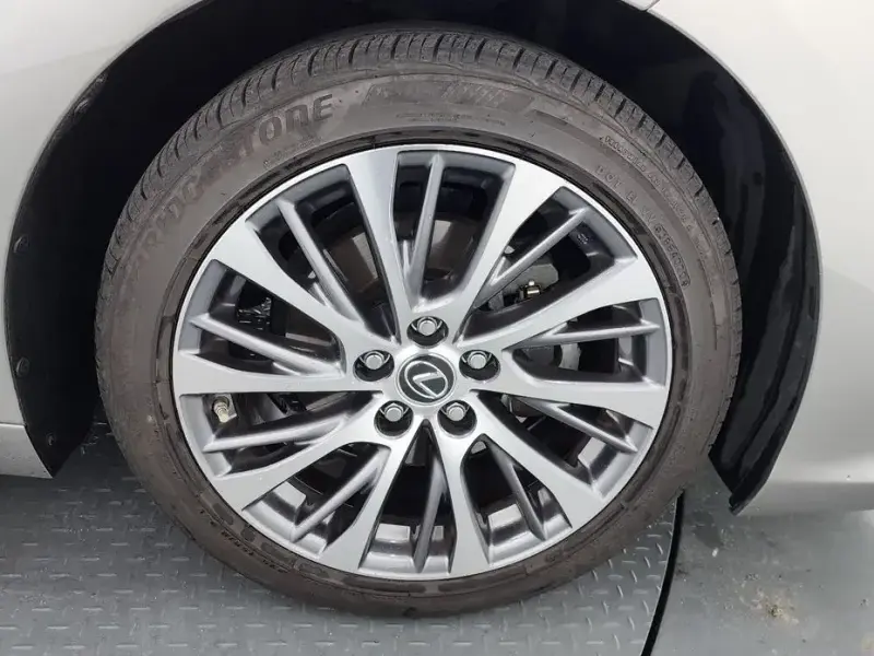 2019 Lexus ES с пробегом 91 113 км