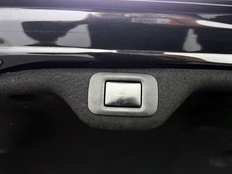 2020 Lexus ES с пробегом 57 324 км