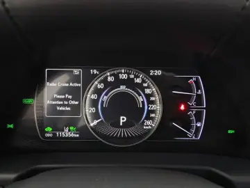 2018 Lexus ES с пробегом 115 356 км