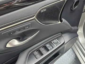 2018 Lexus ES с пробегом 115 356 км
