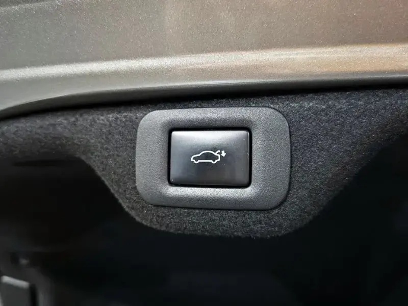 2018 Lexus ES с пробегом 115 356 км