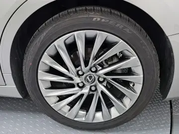 2018 Lexus ES с пробегом 115 356 км