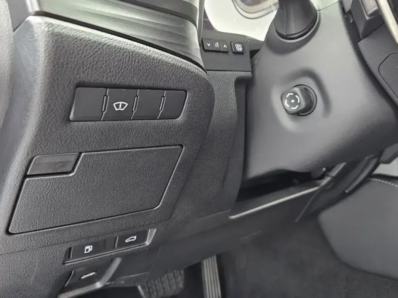 2018 Lexus ES с пробегом 115 356 км