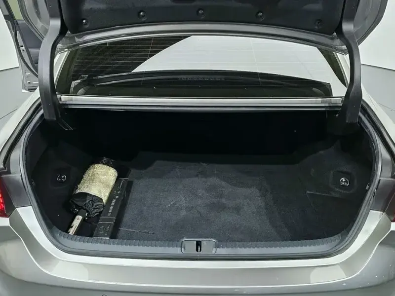 2018 Lexus ES с пробегом 115 356 км