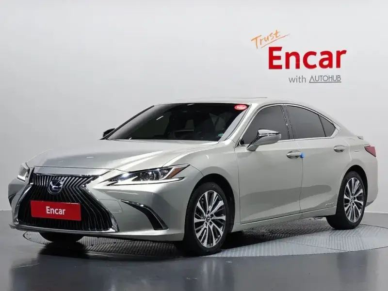 2018 Lexus ES с пробегом 92 363 км
