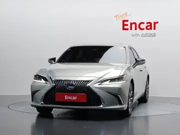 2018 Lexus ES с пробегом 92 363 км