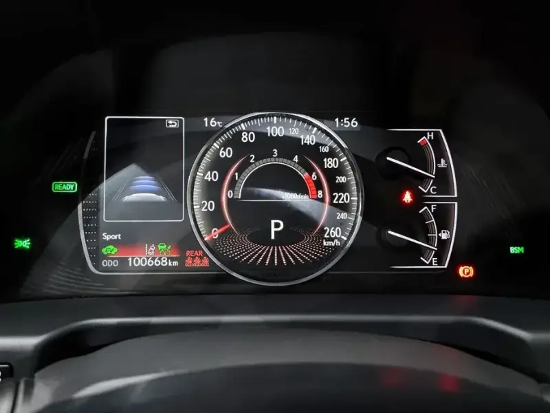 2021 Lexus ES с пробегом 100 668 км