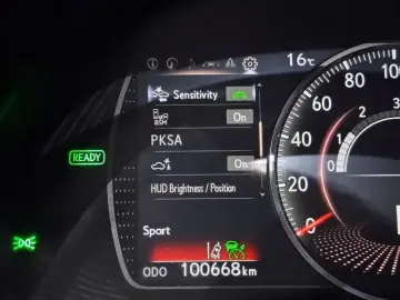 2021 Lexus ES с пробегом 100 668 км