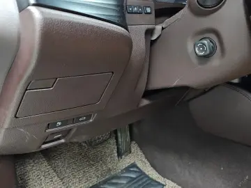2018 Lexus ES с пробегом 92 363 км