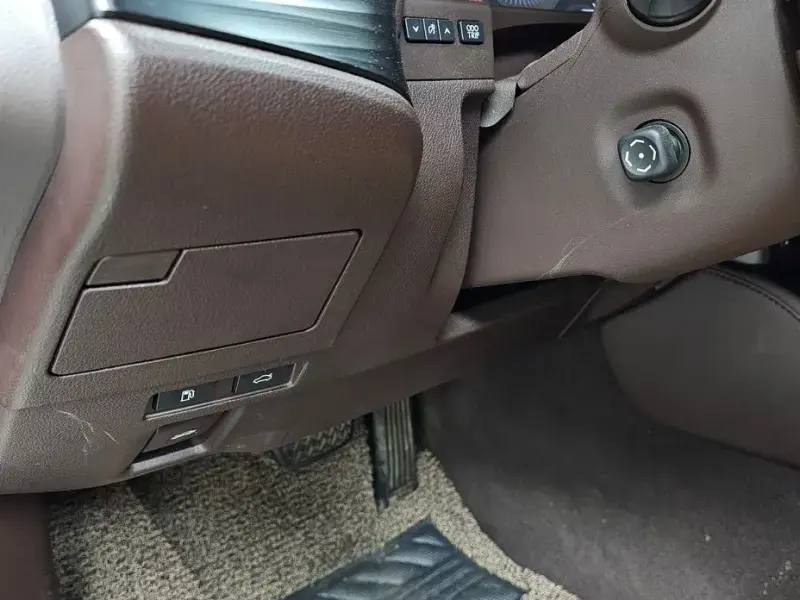 2018 Lexus ES с пробегом 92 363 км