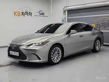 2019 Lexus ES с пробегом 52 999 км