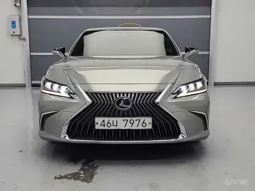 2019 Lexus ES с пробегом 52 999 км