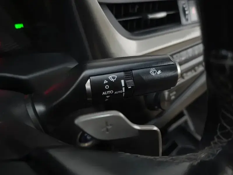 2018 Lexus ES с пробегом 117 235 км