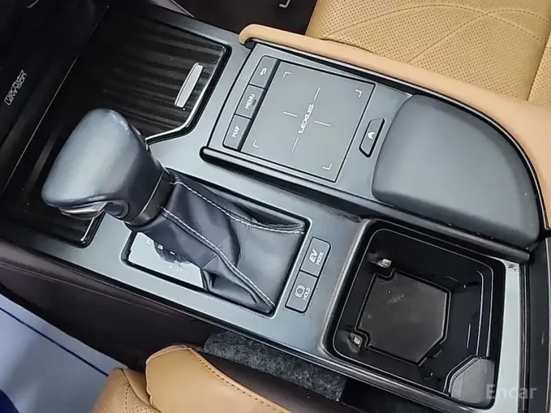 2019 Lexus ES с пробегом 52 999 км