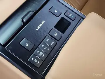 2019 Lexus ES с пробегом 52 999 км