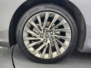 2019 Lexus ES с пробегом 78 838 км