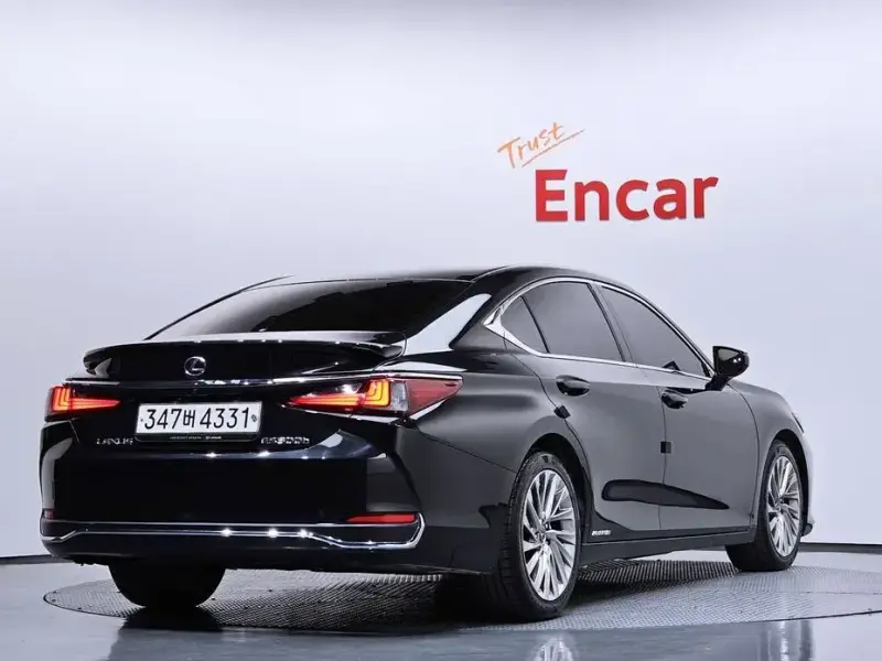 2018 Lexus ES с пробегом 110 764 км