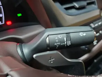 2018 Lexus ES с пробегом 111 316 км