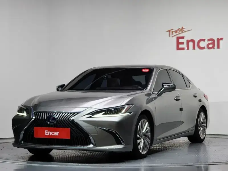 2018 Lexus ES с пробегом 111 004 км