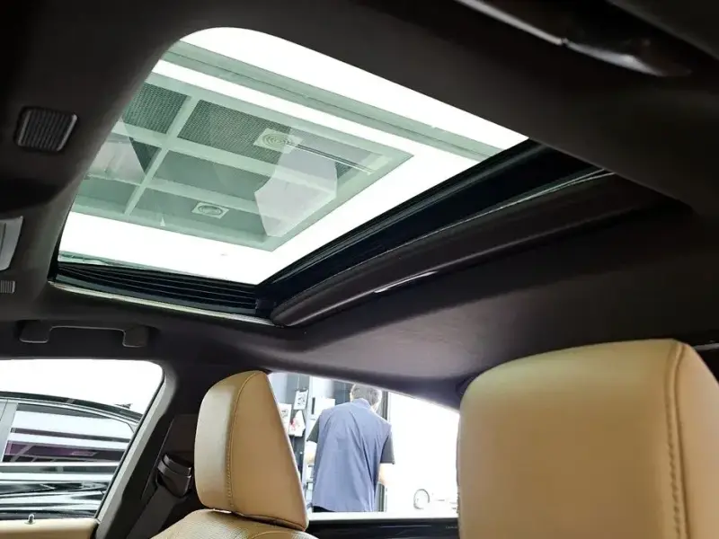 2019 Lexus ES с пробегом 173 021 км