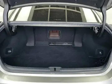 2019 Lexus ES с пробегом 173 021 км