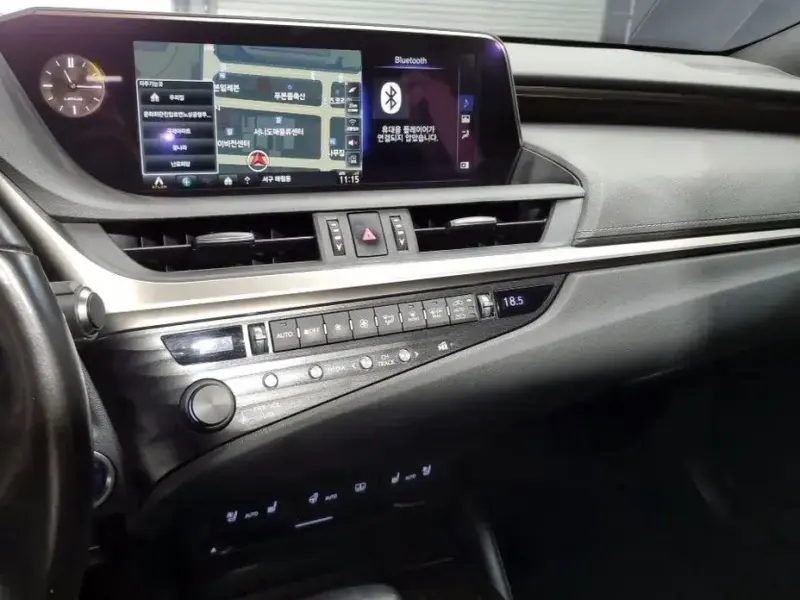 2018 Lexus ES с пробегом 122 170 км