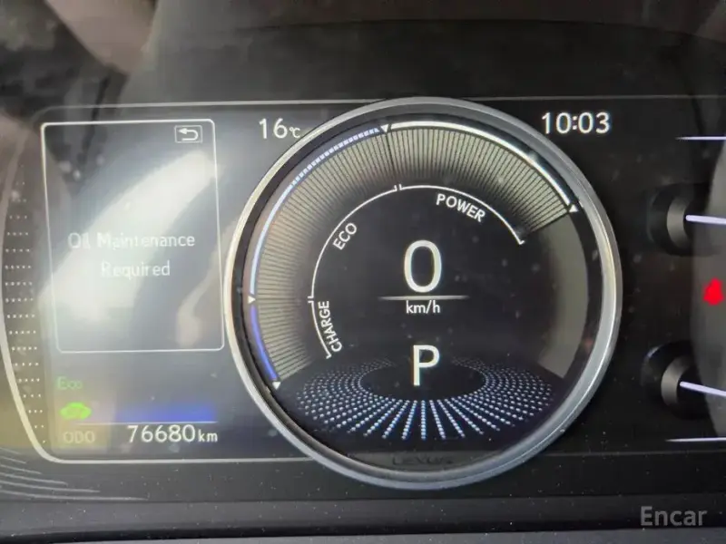 2019 Lexus ES с пробегом 76 680 км